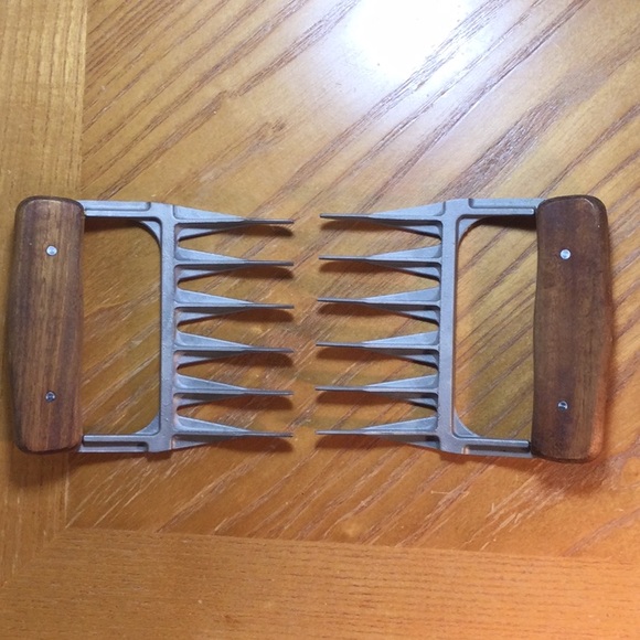 NEW Wolf Claw Meat Handler Kitchen Utensils - Picture 2 of 4